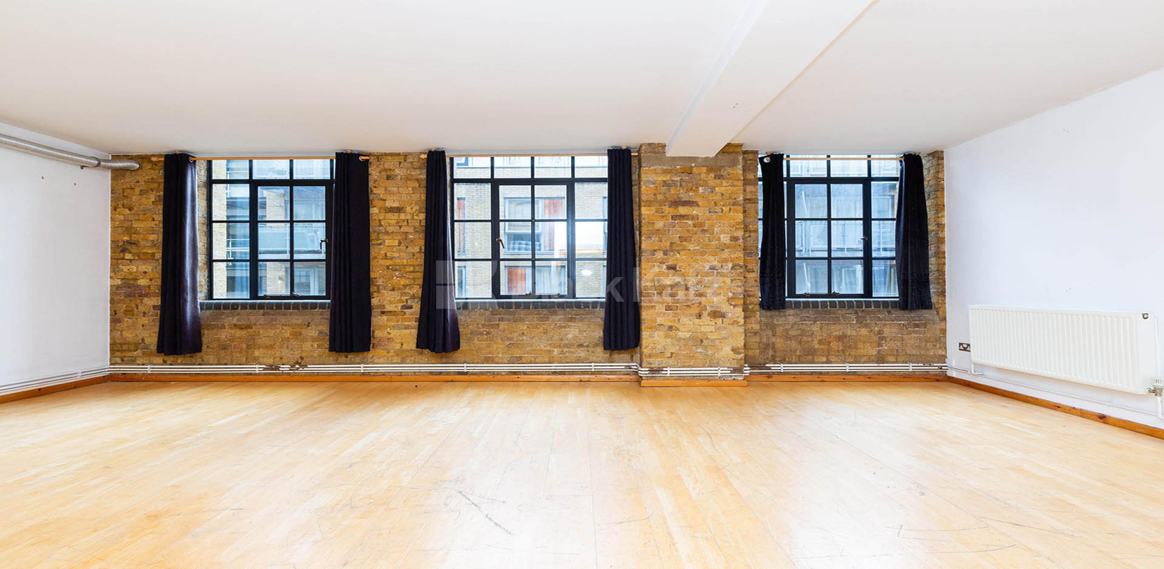 			2 Bedroom, 1 bath, 1 reception Apartment			 SPRINGFIELD HOUSE LOFTS-TYSSEN STREET, DALSTON/HAGGERSTON E8